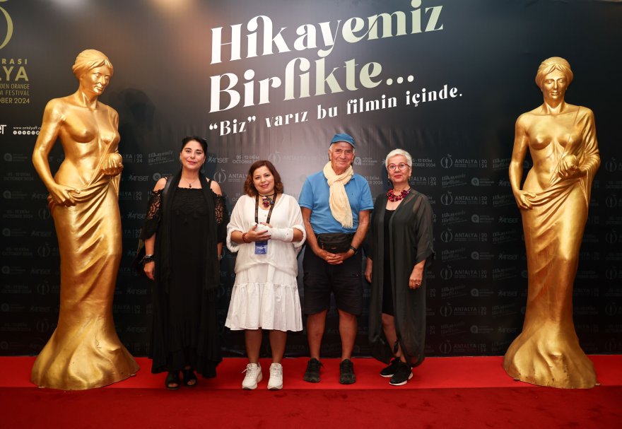foto-4-gen-lik-tiyatrosu-film-ekibi.jpg