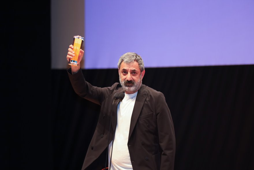 foto-6-en-iyi-erkek-oyuncu-odulu.jpg