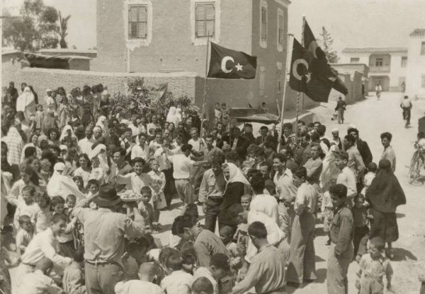 gonyeliden-eski-bir-resim.jpg