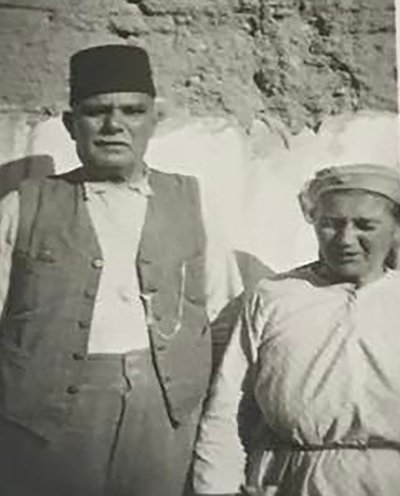 oncelikli-sayfa-16-evdimli-kazim-cavus-ve-afet-deyze-foto-gulten-canin-arsivinden.jpg